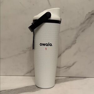 Owala 30 oz. FreeSip Sway Golf Travel Tumbler